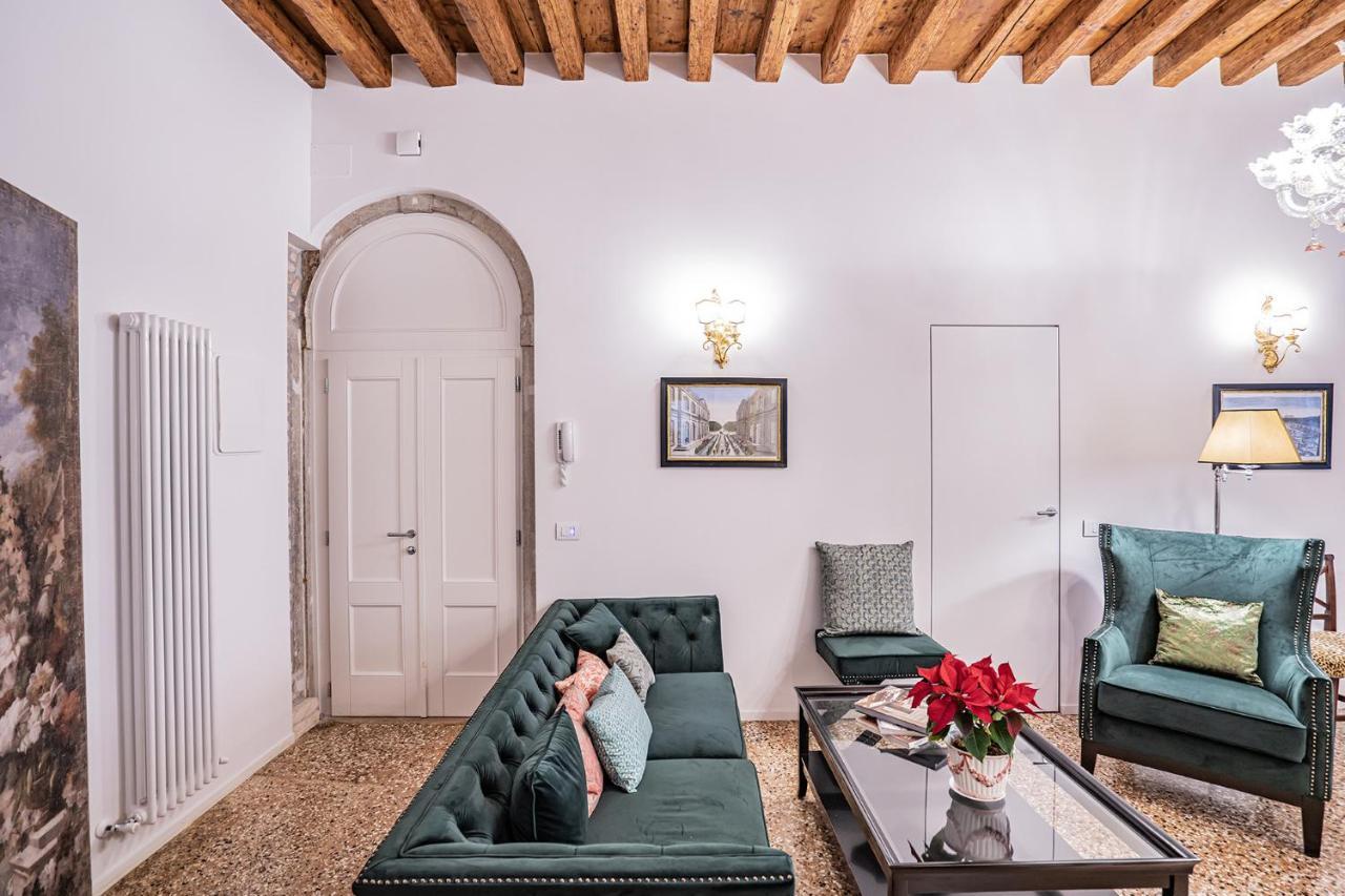 Ca' San Beneto Completely Refurbished In A Fabulously Central Area Венеция Экстерьер фото