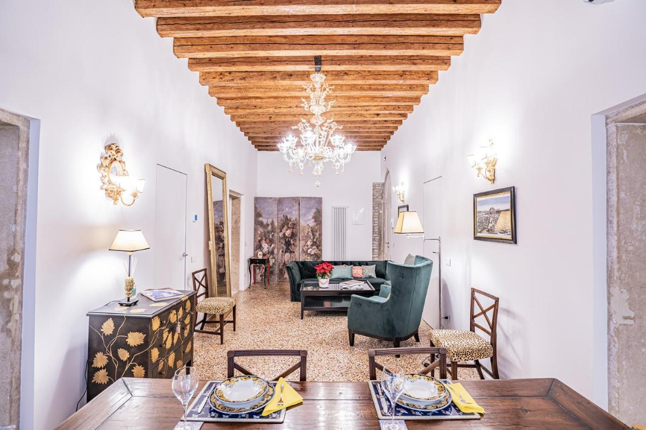 Ca' San Beneto Completely Refurbished In A Fabulously Central Area Венеция Экстерьер фото